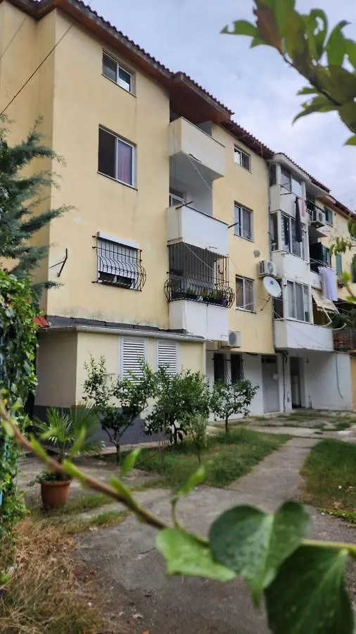Home Of Maks Golem Golem  0*, Golem (Tirana)